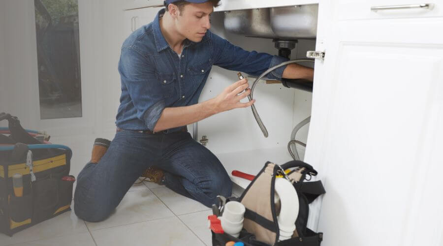 Local tankless water heater installation in Seadrift, TX